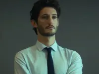 Pierre Niney-جالوت Pierre Niney-جالوت